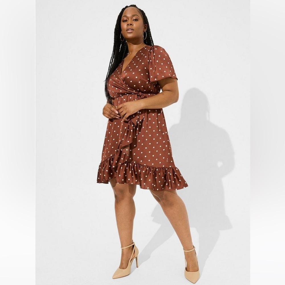 Torrid's Size 1 Silky Polka Dot Faux Wrap Dress w/Ruffles